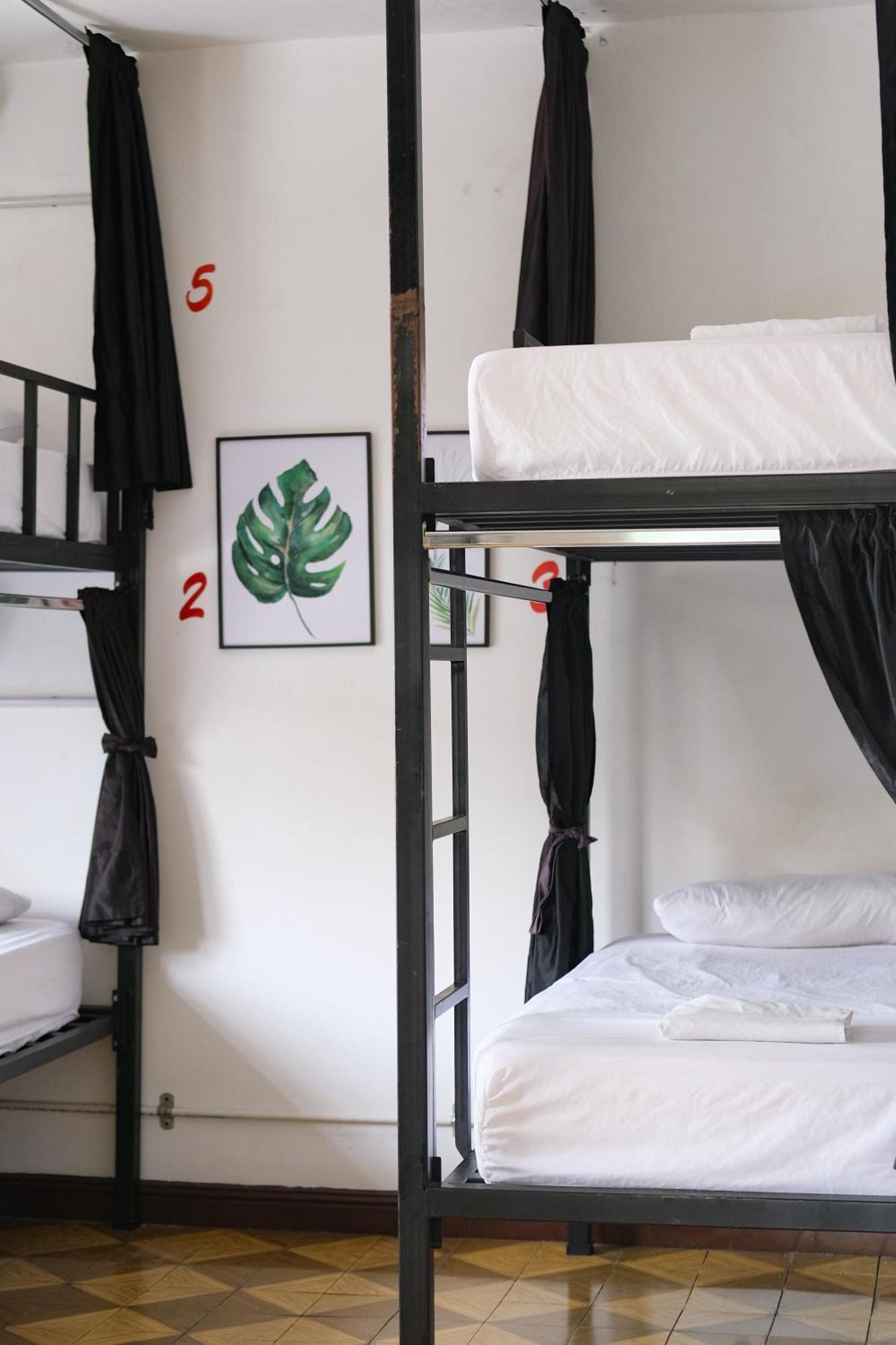 La Palmera Hostel Cali Luaran gambar